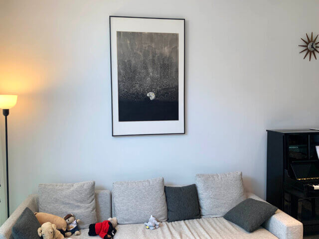 額装　西宮　外国人　シミ